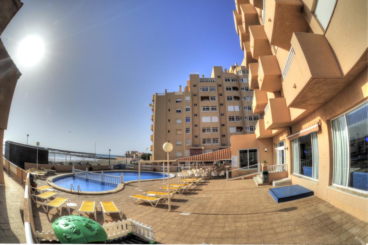 لا مانغا ذيل مار مينور Apartamentos La Mirage المظهر الخارجي الصورة
