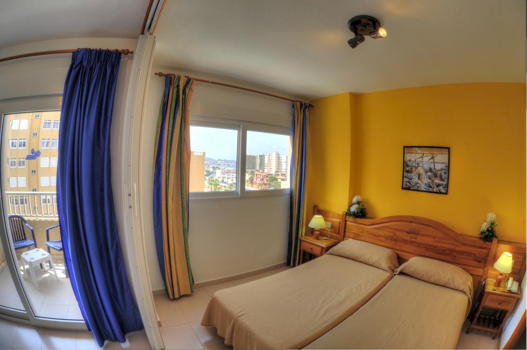 لا مانغا ذيل مار مينور Apartamentos La Mirage الغرفة الصورة