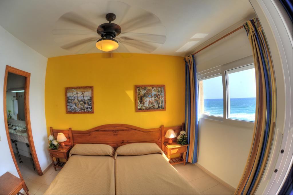 لا مانغا ذيل مار مينور Apartamentos La Mirage الغرفة الصورة